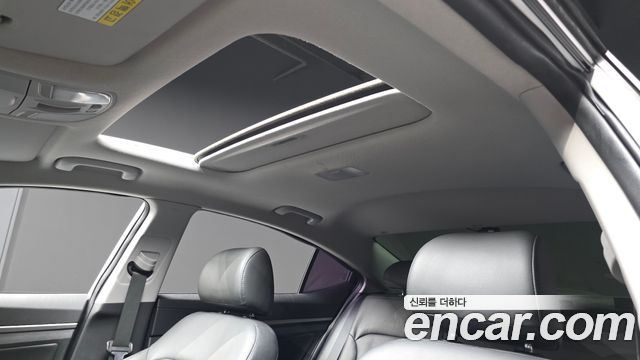 Hyundai AVANTE 2016 — photo 22