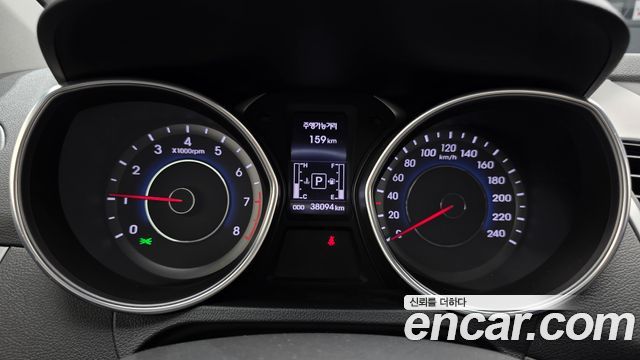 Hyundai AVANTE 2014 — photo 11