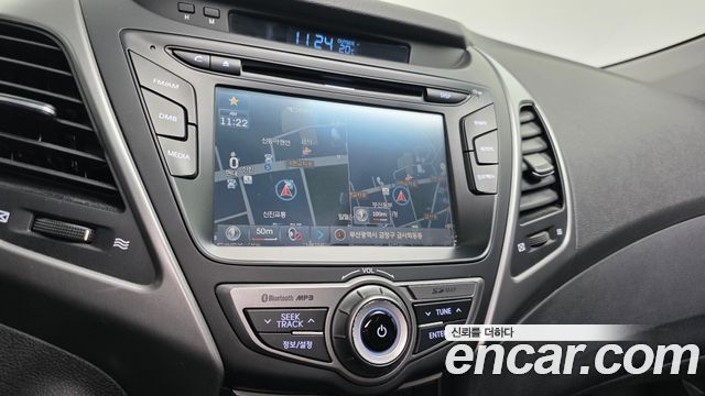 Hyundai AVANTE 2014 — photo 20