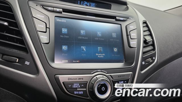 Hyundai AVANTE 2014 — photo 21