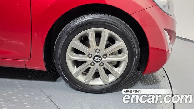 Hyundai AVANTE 2014 — photo 7