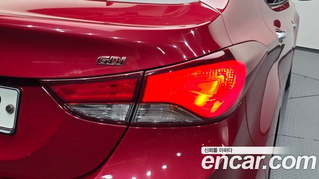 Hyundai AVANTE 2014 — photo 9