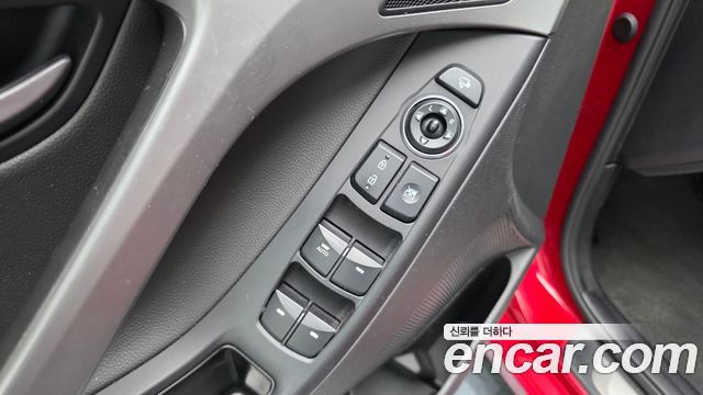 Hyundai AVANTE 2014 — photo 27