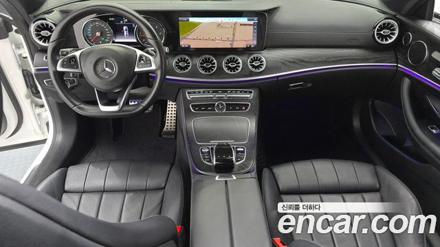 Mercedes-Benz E-Class 2018 — photo 10