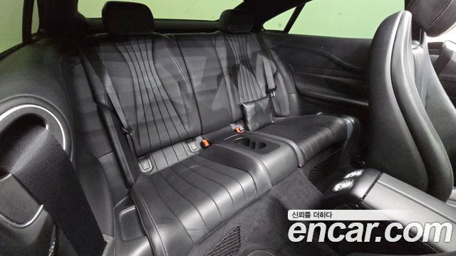 Mercedes-Benz E-Class 2018 — photo 17