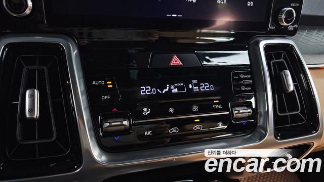 Kia Sorento 2021 — photo 25