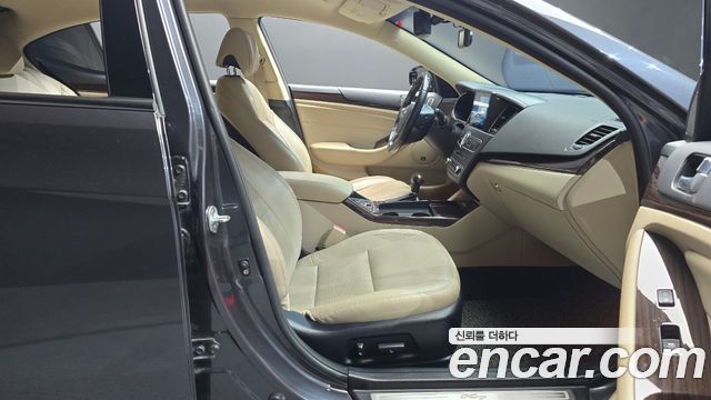 Kia K7 2015 — photo 16