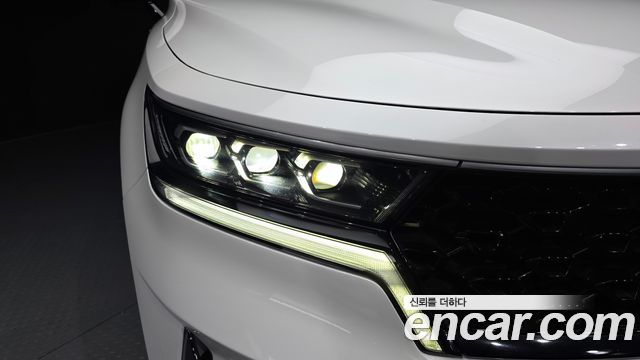 Kia Sorento 2021 — photo 8