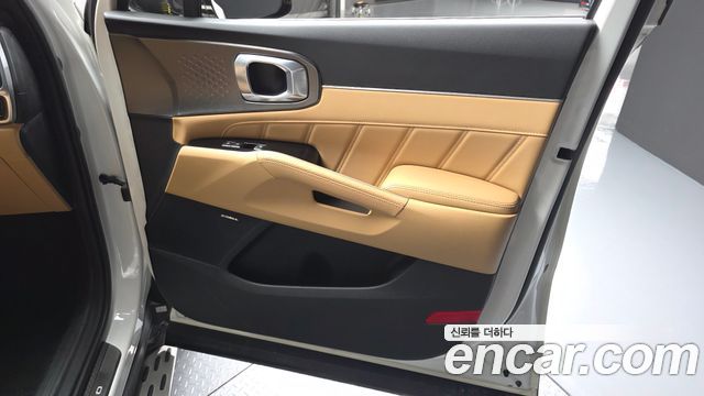 Kia Sorento 2021 — photo 14