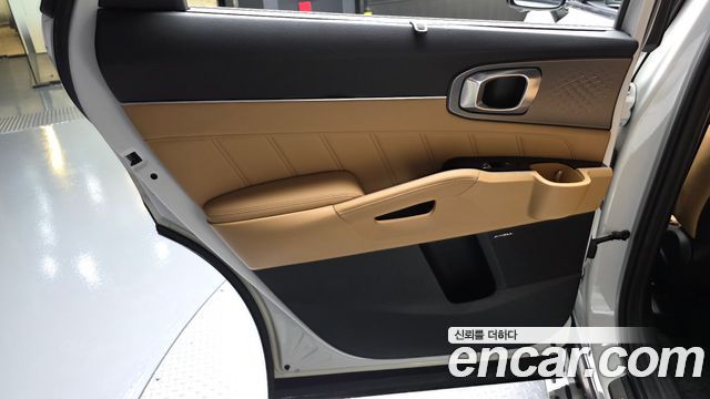 Kia Sorento 2021 — photo 15