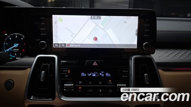Kia Sorento 2021 — photo 27