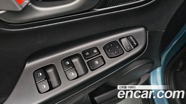 Hyundai Kona 2018 — photo 22
