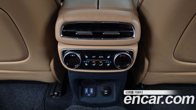 Genesis GV80 2022 — photo 25