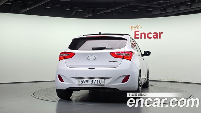 Hyundai i30 2015 — photo 4