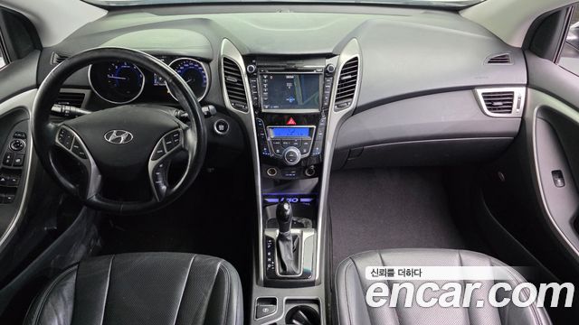 Hyundai i30 2015 — photo 7