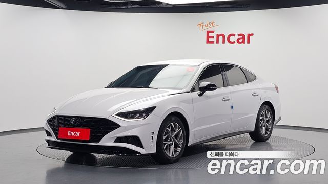 Hyundai Sonata 2022 — photo 1