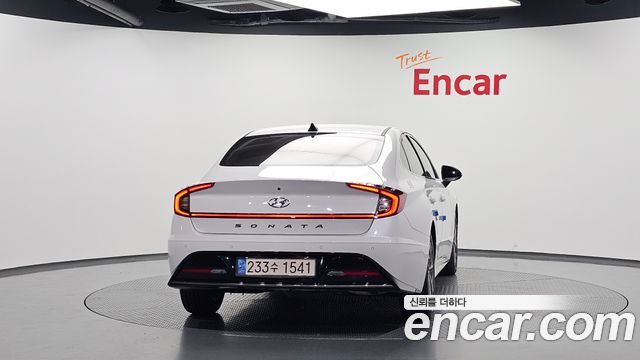 Hyundai Sonata 2022 — photo 4