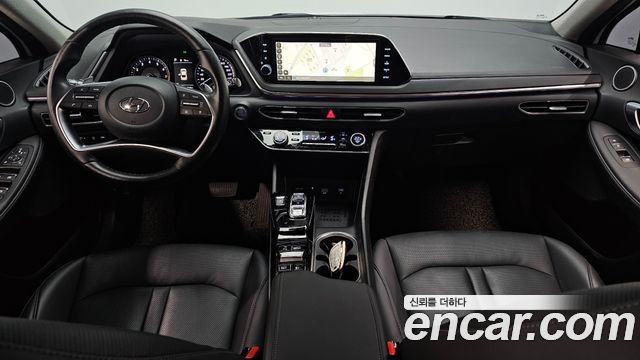 Hyundai Sonata 2022 — photo 10