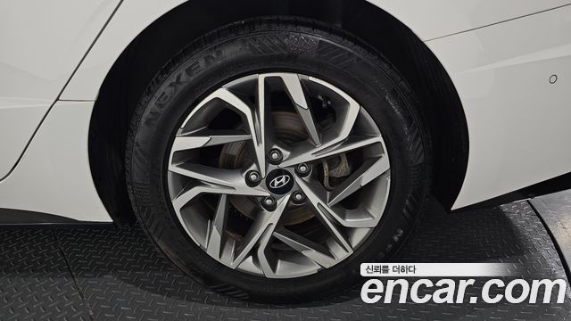 Hyundai Sonata 2022 — photo 7