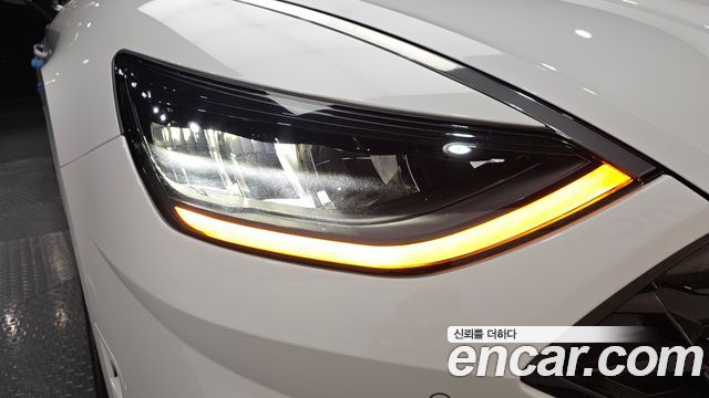 Hyundai Sonata 2022 — photo 8