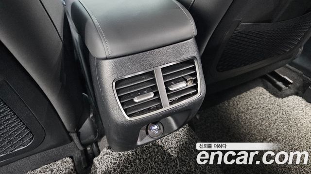 Hyundai Sonata 2022 — photo 30