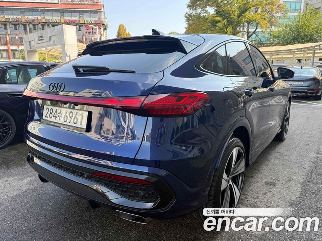 Audi Q5 2025 — photo 2