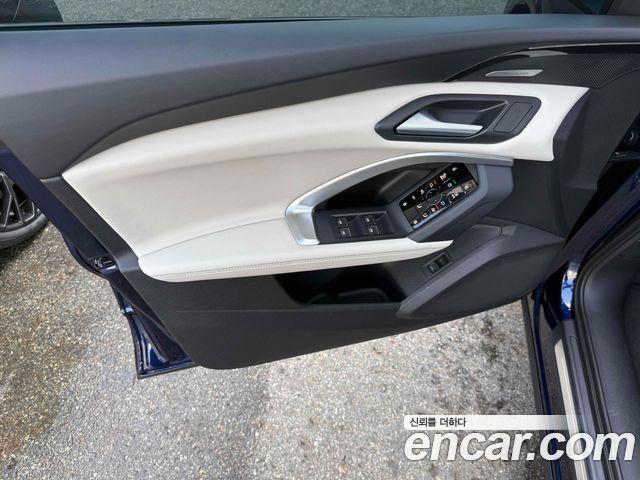 Audi Q5 2025 — photo 12