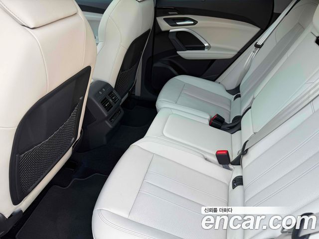 Audi Q5 2025 — photo 17