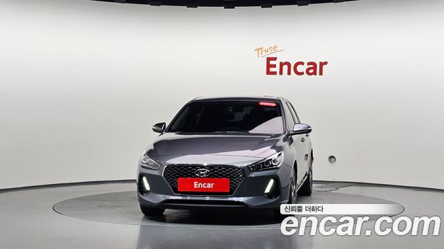 Hyundai i30 2018 — photo 3