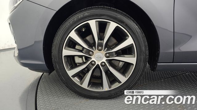 Hyundai i30 2018 — photo 5