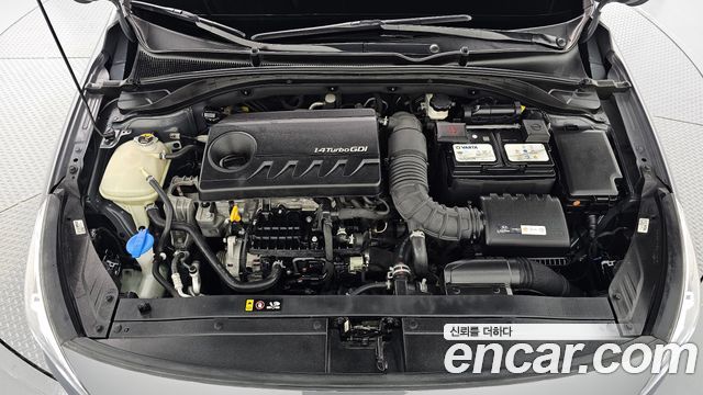 Hyundai i30 2018 — photo 6
