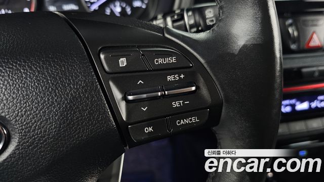 Hyundai i30 2018 — photo 31
