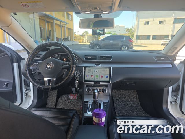 Volkswagen CC 2015 — photo 11