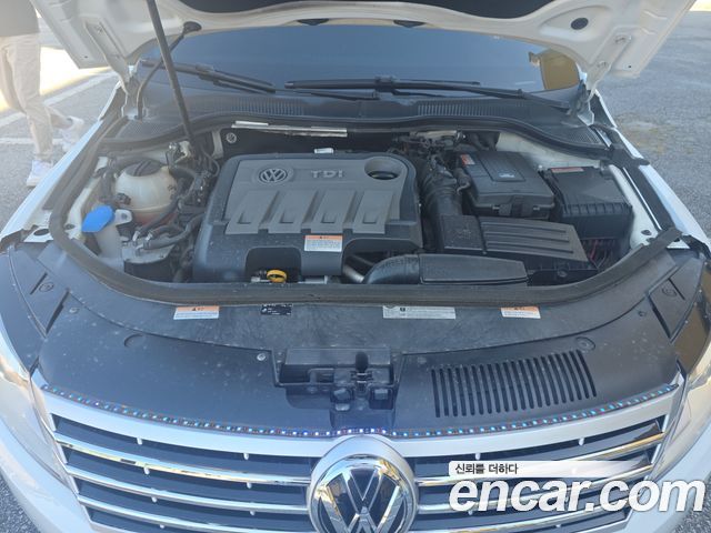 Volkswagen CC 2015 — photo 17