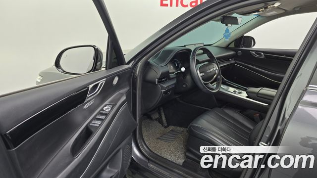 Genesis GV80 2021 — photo 13