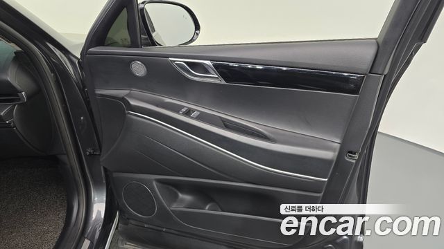 Genesis GV80 2021 — photo 14