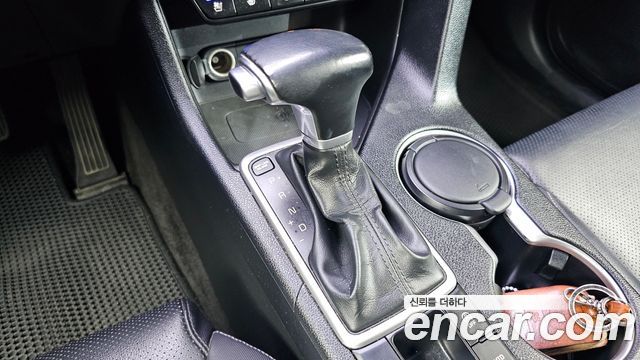 Kia Sportage 2016 — photo 12