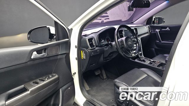 Kia Sportage 2016 — photo 13