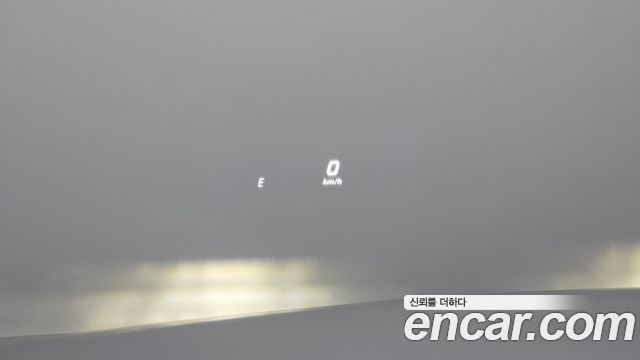 Mercedes-Benz E-Class 2017 — photo 17