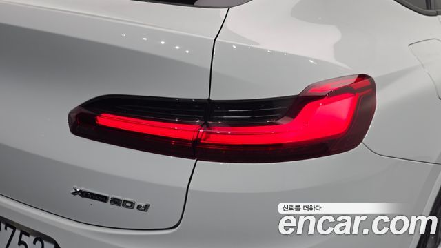 BMW X4 2020 — photo 9