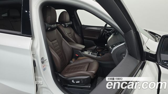 BMW X4 2020 — photo 16