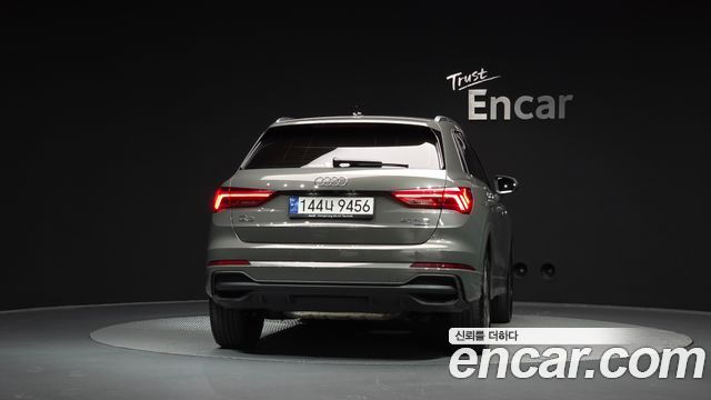 Audi Q3 2023 — photo 4