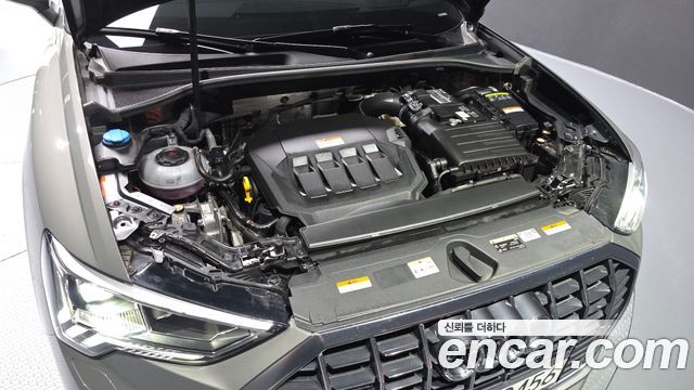 Audi Q3 2023 — photo 6