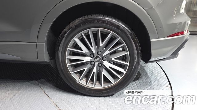 Audi Q3 2023 — photo 7