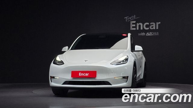 Tesla Model Y 2022 — photo 3