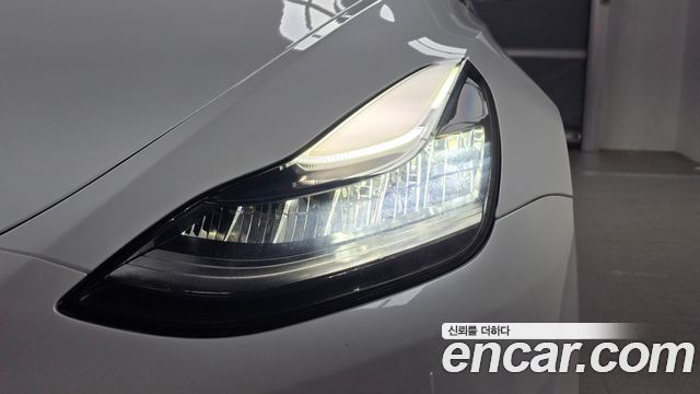 Tesla Model Y 2022 — photo 8