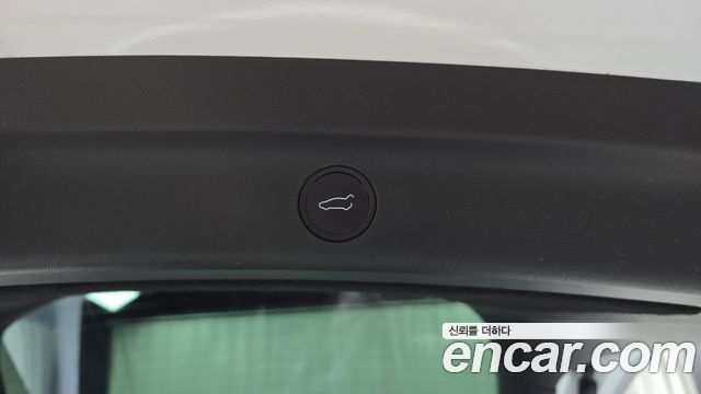 Tesla Model Y 2022 — photo 30