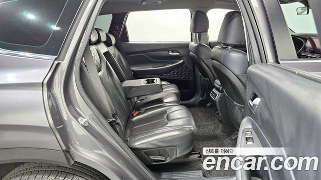 Hyundai Santafe 2021 — photo 11