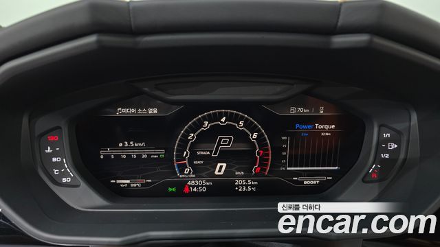 Lamborghini Urus 2022 — photo 11