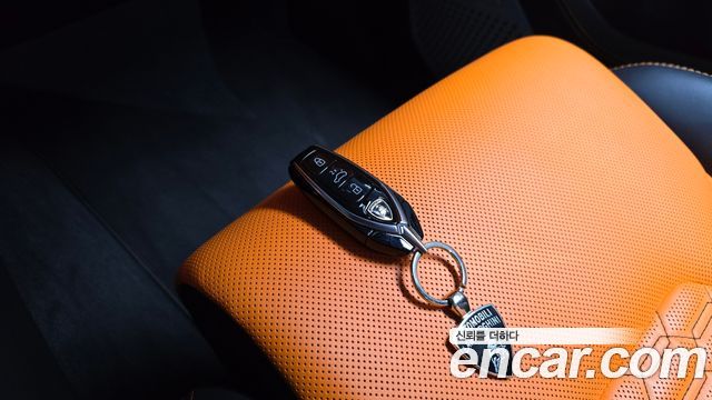 Lamborghini Urus 2022 — photo 20